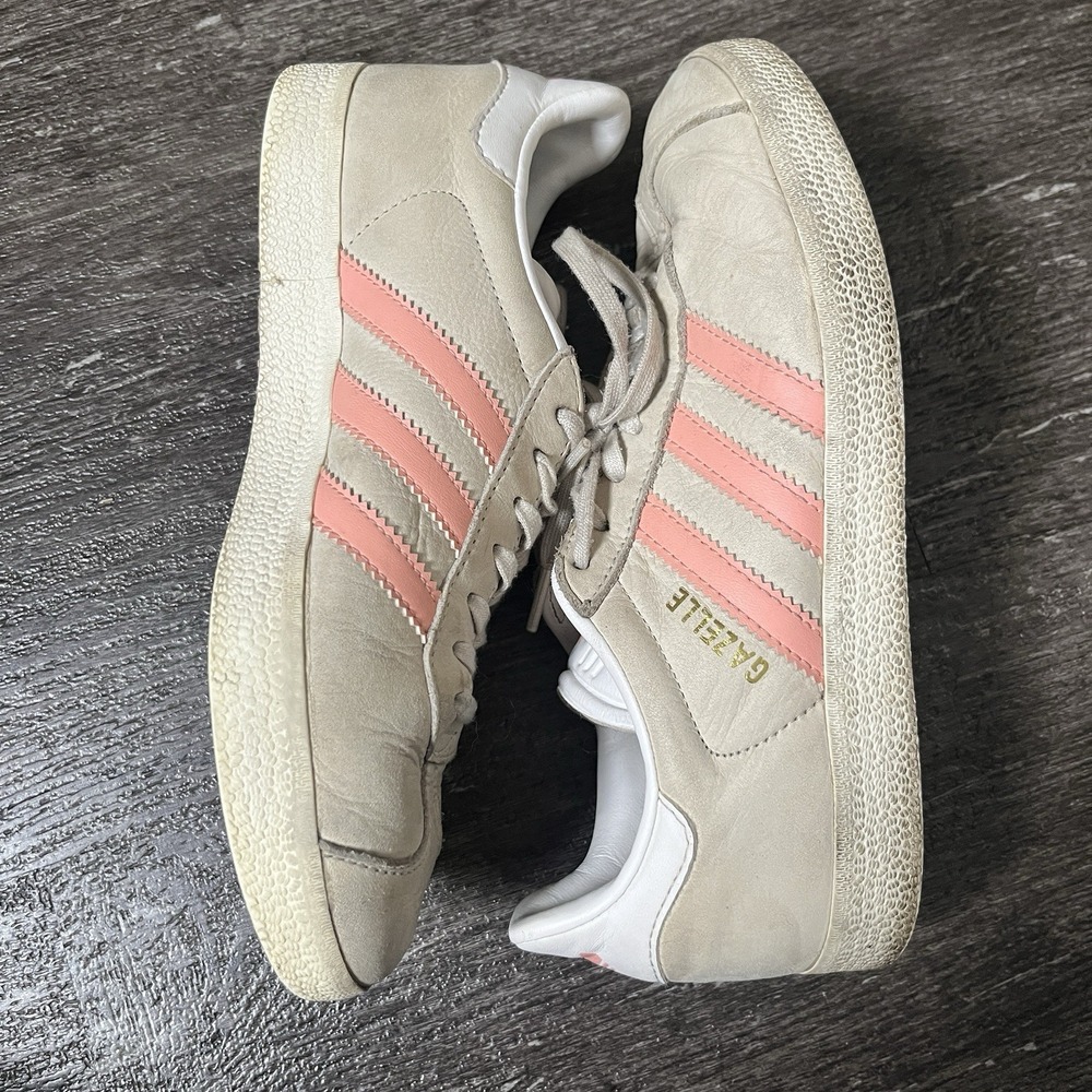 Women's Gazelle 'Chalk Still Breeze' Size US 6 Rare 2020 Rare